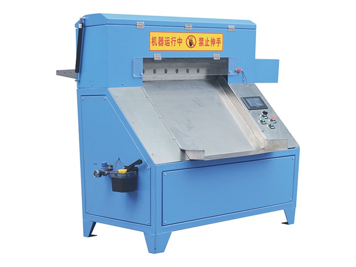 橡膠數(shù)控切條機